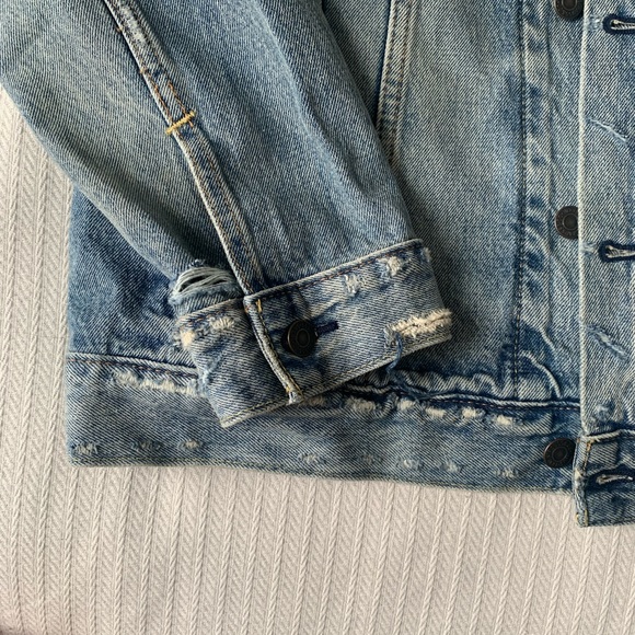 Levis Jean Jacket - Picture 4 of 5